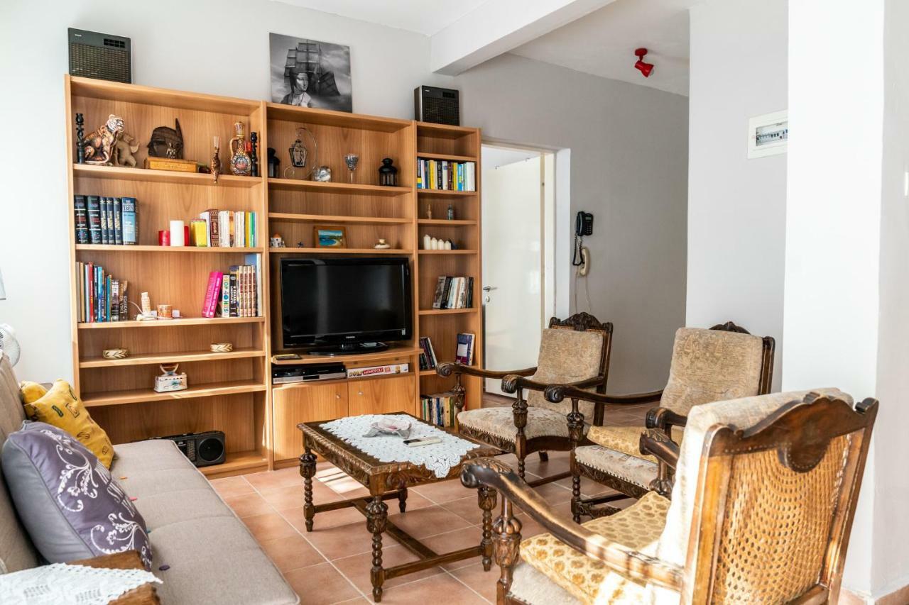 Next To The Sea - Apartment Agía Triáda Esterno foto